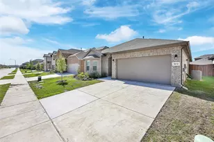 1012 Southwark Dr, Fort Worth, TX 76247 - Photo 2