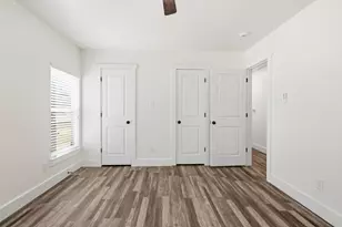 105 Anderson St, Burleson, TX 76028 - Photo 18