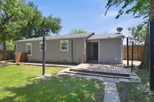 105 Anderson St, Burleson, TX 76028 - Photo 28