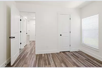 105 Anderson Street, Burleson, TX 76028 - Photo 20