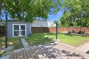 105 Anderson St, Burleson, TX 76028 - Photo 26