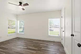 105 Anderson St, Burleson, TX 76028 - Photo 16
