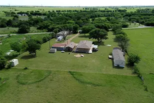 8983 W Odneal Rd, Krum, TX 76249 - Photo 1