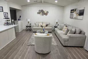 1116 Southwood Dr, DeSoto, TX 75115 - Photo 2