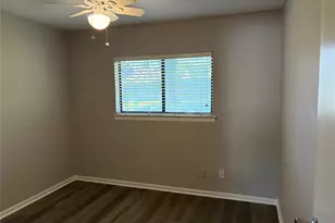 112 Cinnamon Ln, Euless, TX 76039 - Photo 6