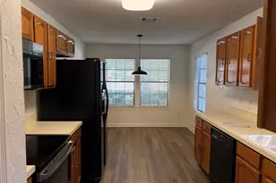 112 Cinnamon Ln, Euless, TX 76039 - Photo 4