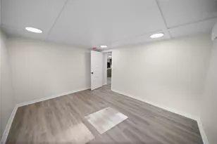 823 Clark St, Tyler, TX 75701 - Photo 10
