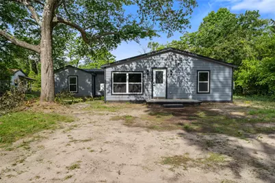 823 Clark Street, Tyler, TX 75701 - Photo 16