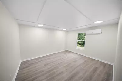 823 Clark Street, Tyler, TX 75701 - Photo 12