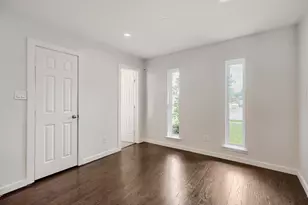 3217 Friar Ln, Garland, TX 75044 - Photo 4