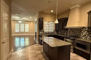 8608 Knox St, Irving, TX 75063 - Photo 2
