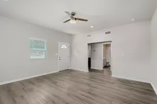 123 S 2nd St, Sanger, TX 76266 - Photo 6