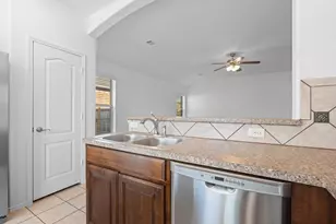 4013 Winter Springs Dr, Fort Worth, TX 76123 - Photo 4