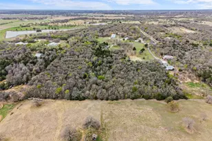 2568 County Rd 310, Cleburne, TX 76031 - Photo 32