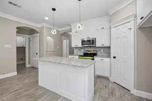 602 W Newton St, Terrell, TX 75160 - Photo 12