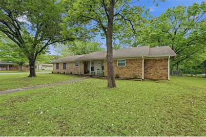 1914 Laurel Road, Gainesville, TX 76240 - Photo 2