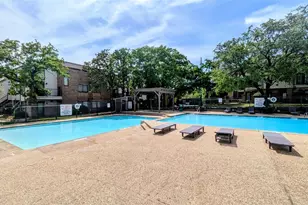 2312 Balsam Dr, Arlington, TX 76006 - Photo 20
