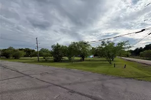 13104 Nile Dr, Dallas, TX 75253 - Photo 1