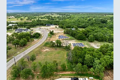285 Zebrastone Way, Poolville, TX 76487 - Photo 4