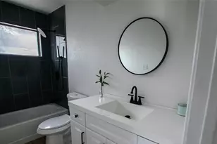 4002 Blueridge Ct, Arlington, TX 76016 - Photo 12