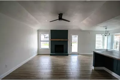 4002 Blueridge Court, Arlington, TX 76016 - Photo 8