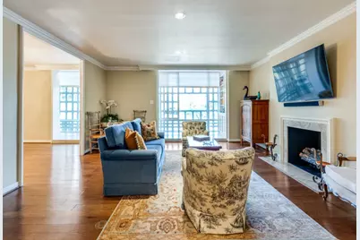3525 Turtle Creek Boulevard #3D, Dallas, TX 75219 - Photo 2