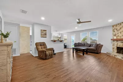 1325 Downwood Drive, Burleson, TX 76028 - Photo 8