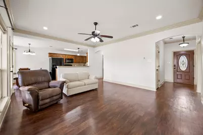 1209 Southview Drive, Waxahachie, TX 75165 - Photo 4