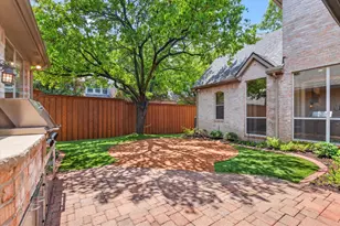 4028 Oakmeadow Dr, Plano, TX 75093 - Photo 38