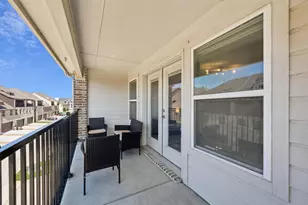 1885 Wittington Pl, Farmers Branch, TX 75234 - Photo 30