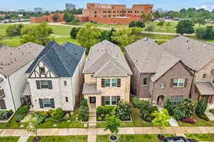 612 Courtyard Ln, Irving, TX 75039 - Photo 4