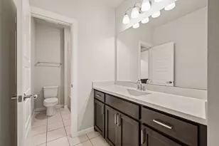 612 Courtyard Ln, Irving, TX 75039 - Photo 34