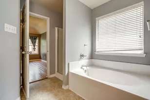 9316 Marilyn Ct, White Settlement, TX 76108 - Photo 28