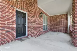 2405 Marble Canyon Dr, Little Elm, TX 75068 - Photo 4