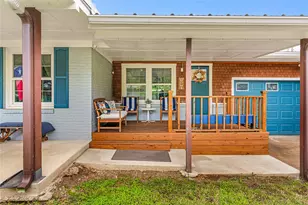 2200 Gregory Ln, Waco, TX 76708 - Photo 6