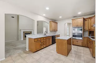801 Coralberry Dr, McKinney, TX 75072 - Photo 16