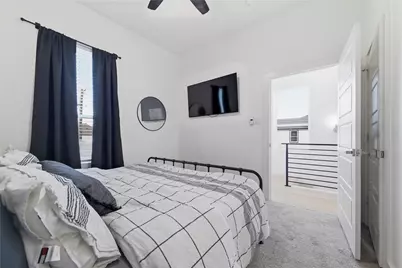 2406 Merlin Street, Dallas, TX 75215 - Photo 24