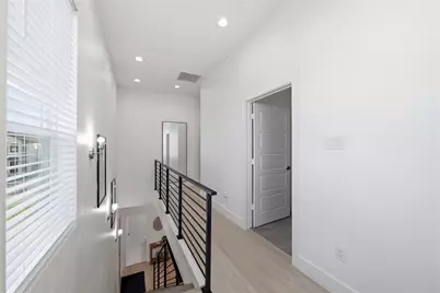 2406 Merlin Street, Dallas, TX 75215 - Photo 16