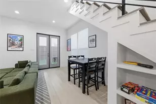 2406 Merlin St, Dallas, TX 75215 - Photo 8