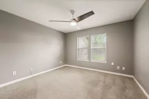 901 Shady Creek Ln, Bedford, TX 76021 - Photo 20