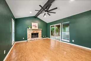 901 Shady Creek Ln, Bedford, TX 76021 - Photo 8