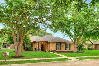 1665 N Valley Parkway, Lewisville, TX 75077 - Photo 1