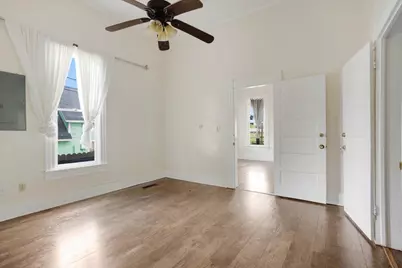 310 E 3rd St., Mt Pleasant, TX 75455 - Photo 16