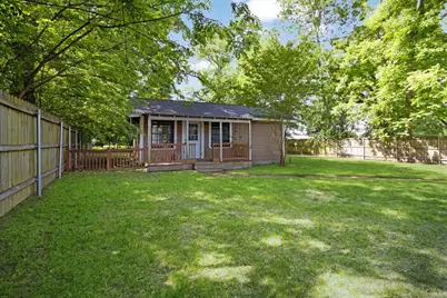 310 E 3rd St., Mt Pleasant, TX 75455 - Photo 28