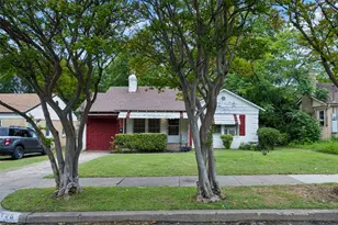 106 N Briscoe Blvd, Dallas, TX 75211 - Photo 2