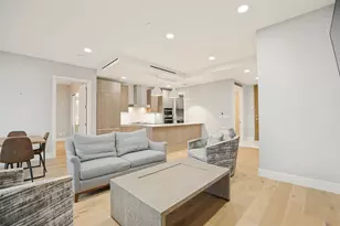3130 N Harwood St, Dallas, TX 75201 - Photo 6
