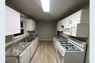 2908 Binyon Street, Fort Worth, TX 76133 - Photo 1