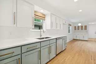 7054 Arboreal Dr, Dallas, TX 75231 - Photo 16
