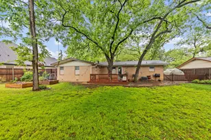 819 Del Mar Ln, Arlington, TX 76012 - Photo 26
