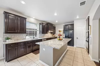 1607 Wood Creek Lane, Allen, TX 75002 - Photo 6
